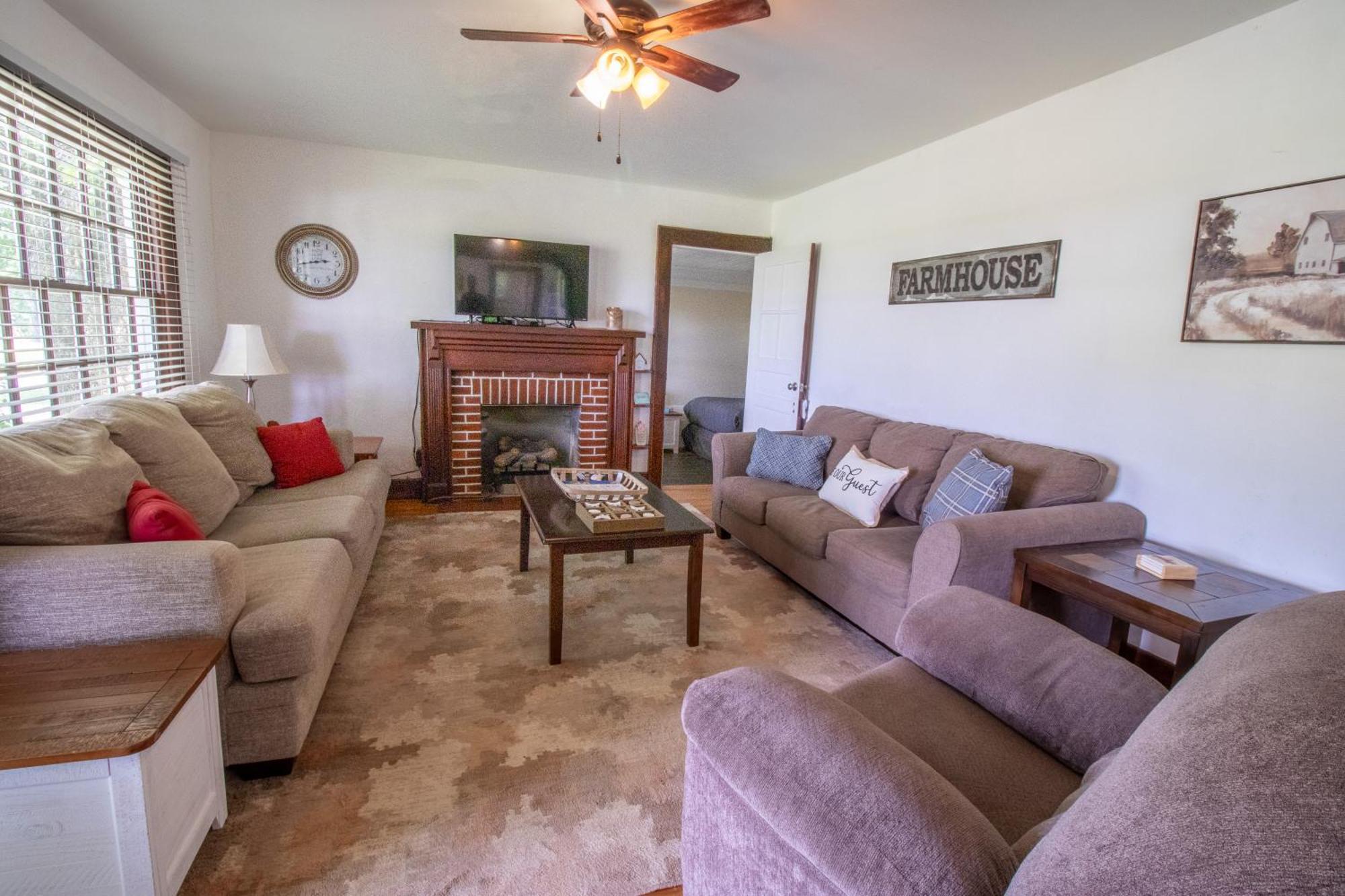 Kozy Haven Log Cabin Rentals Columbia Esterno foto