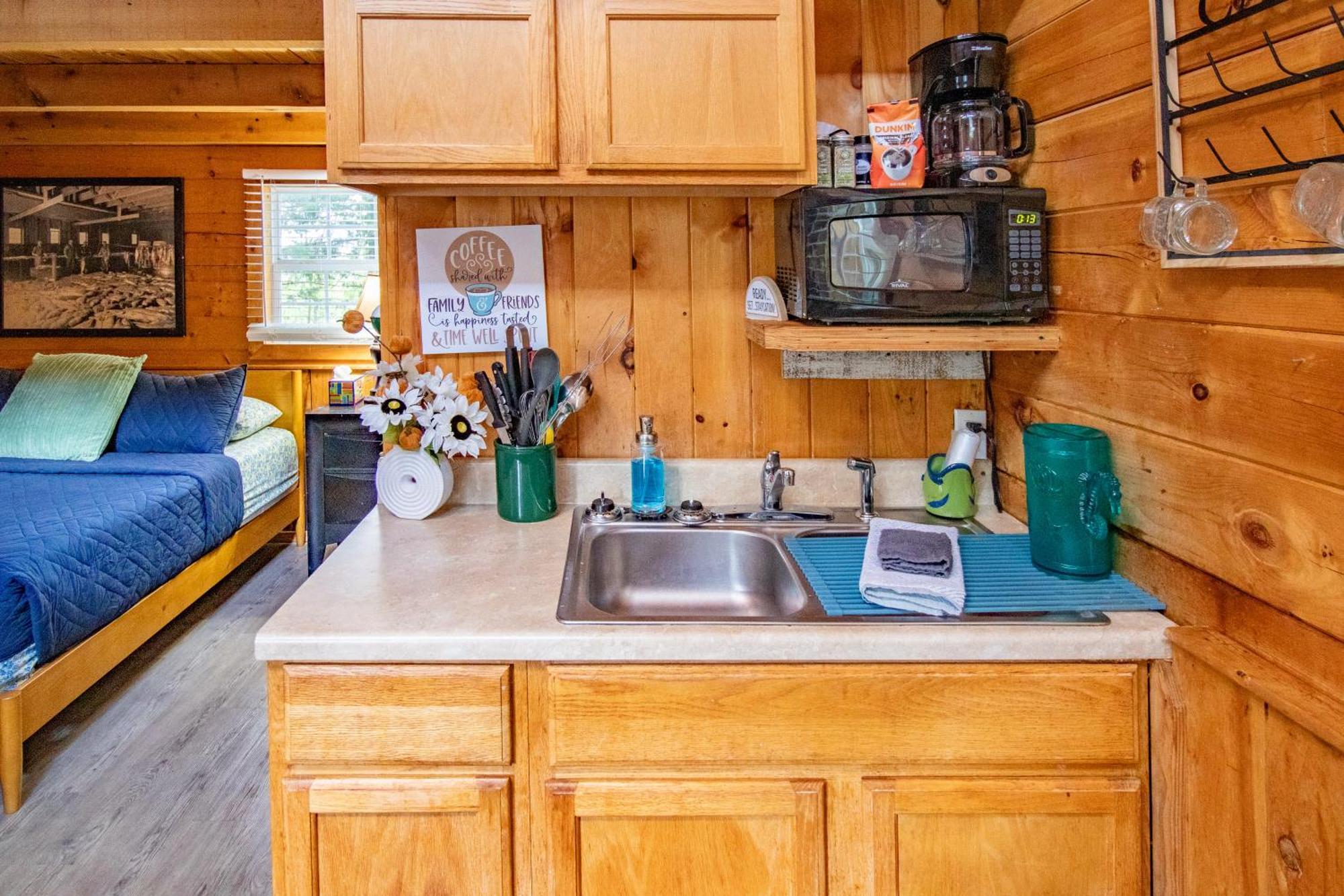 Kozy Haven Log Cabin Rentals Columbia Esterno foto